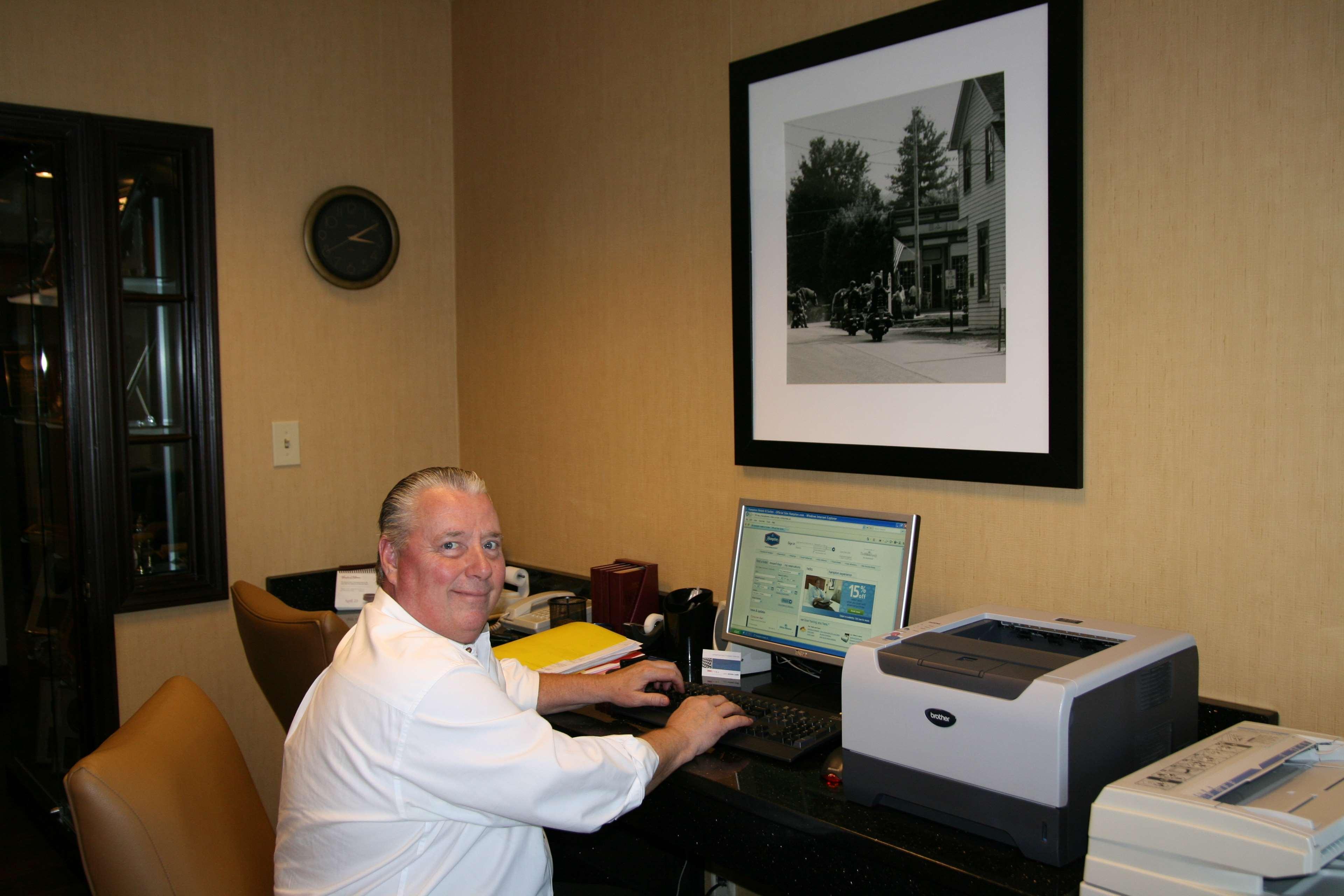 Hampton Inn Dalton Facilities photo