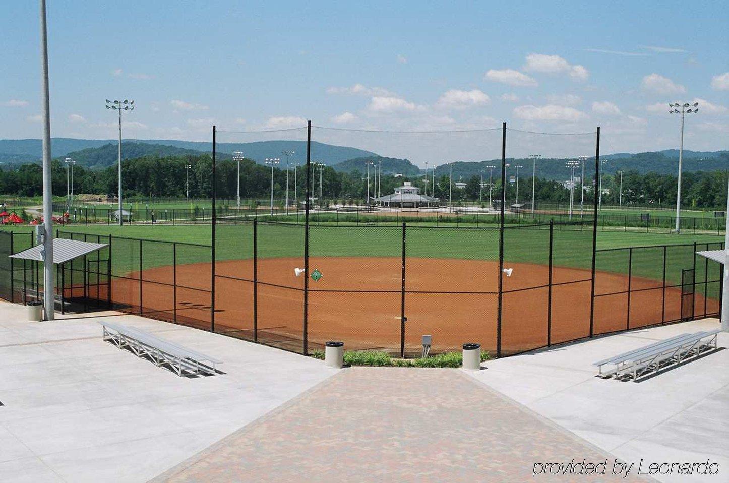 Hampton Inn Dalton Facilities photo