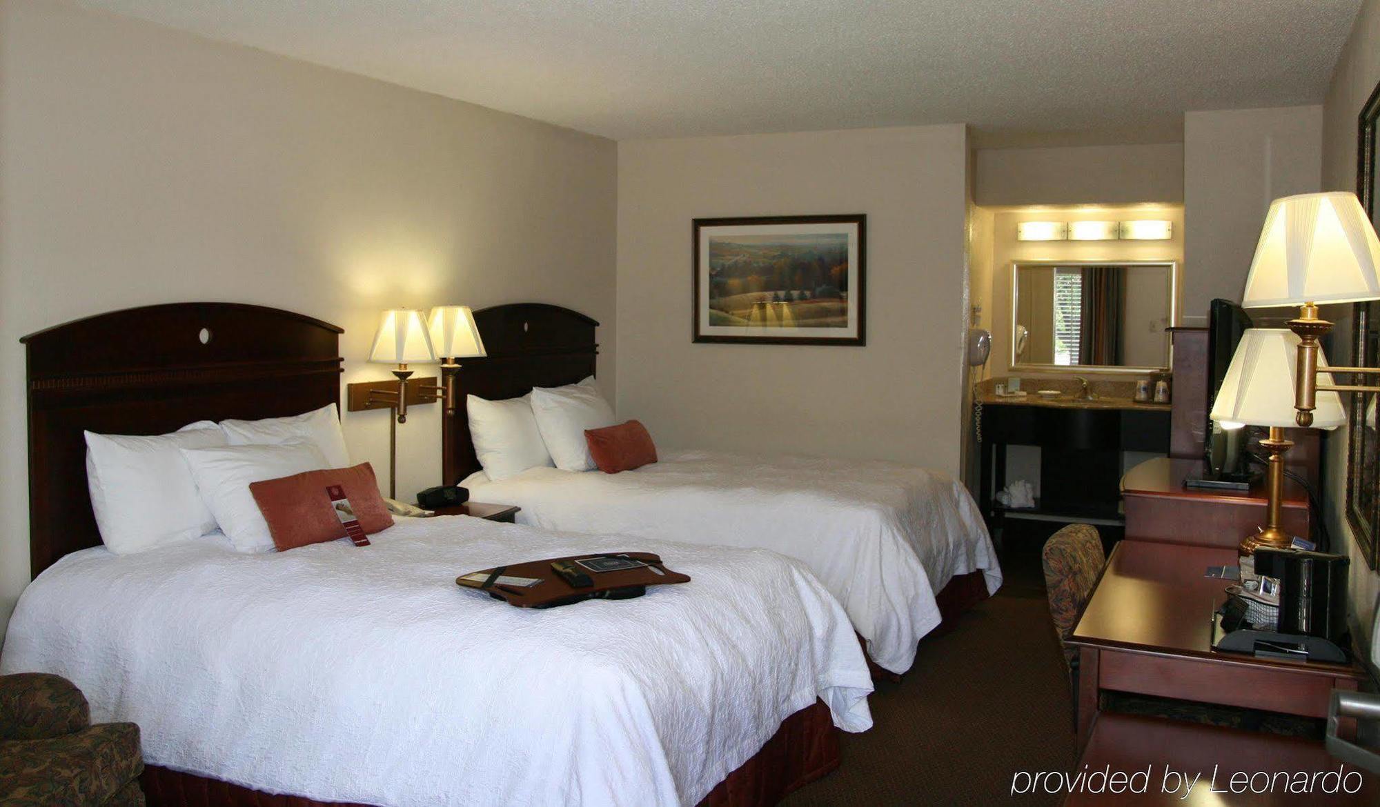 Hampton Inn Dalton Exterior photo